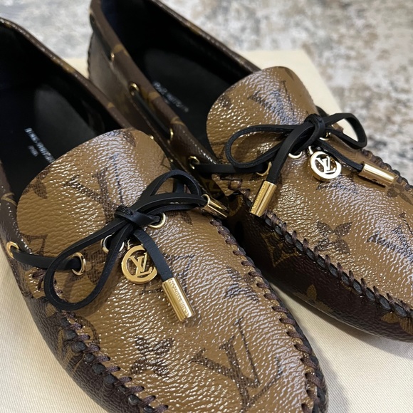 Louis Vuitton Leather Gloria Loafers - Size - Picture 6 of 16